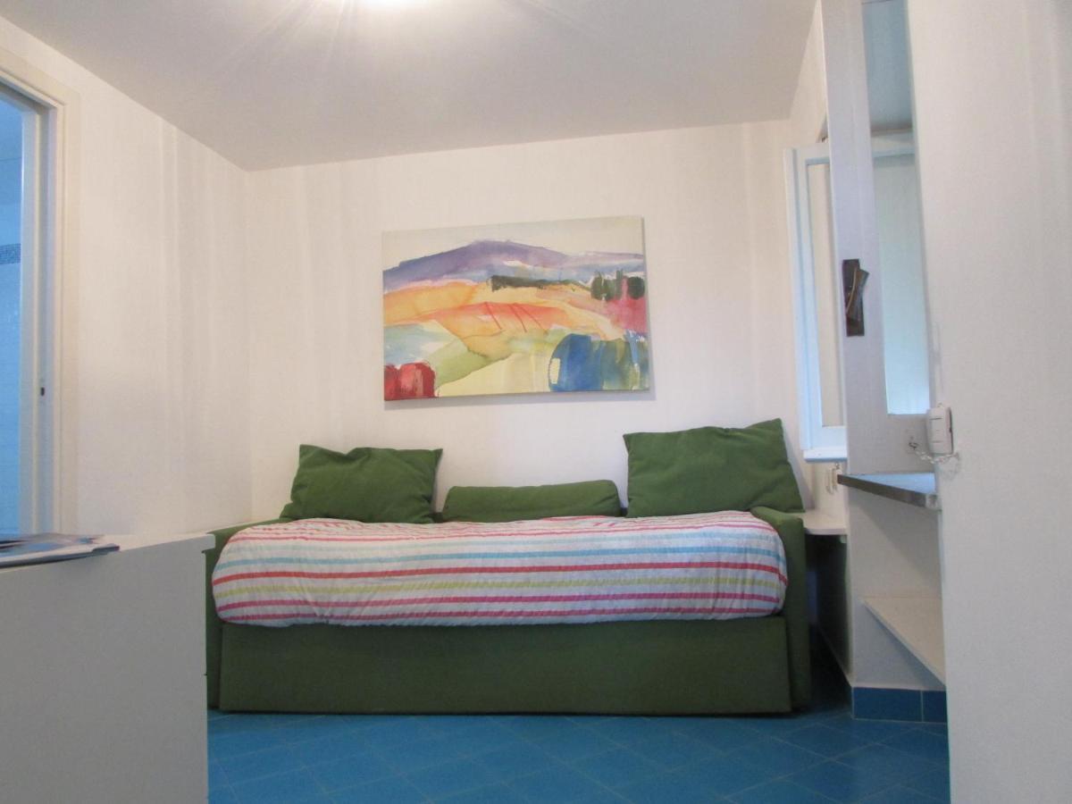 Piazzetta Sweet Home กาปรี ภายนอก รูปภาพ