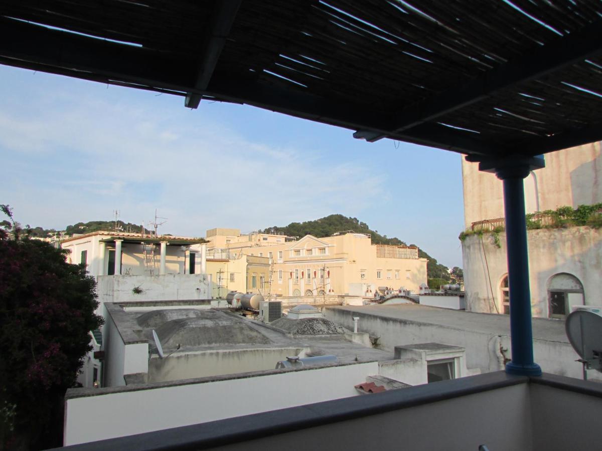Piazzetta Sweet Home กาปรี ภายนอก รูปภาพ